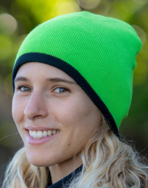 Soft Feel Cuffless Reversible Beanie, Lime/Black – Result Winter Essentials (2)