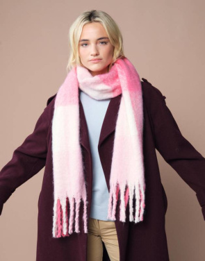 Fluffy Check Scarf, Green Check – Beechfield (2)