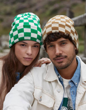 Checkerboard Beanie, Black/Soft White – Beechfield (2)