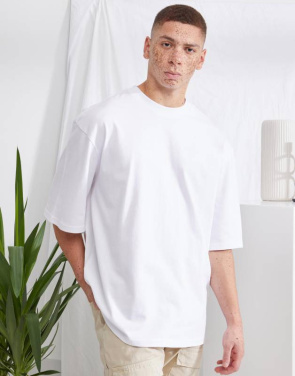 Huge Tee, white – Build Your Brand (2)