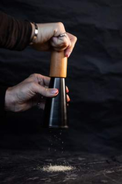 Gurken salt and pepper mill medium – Sagaform (4)