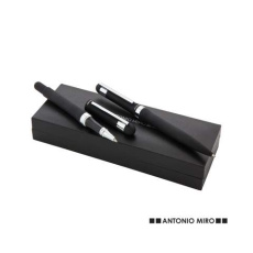 Set Nilka, BLACK