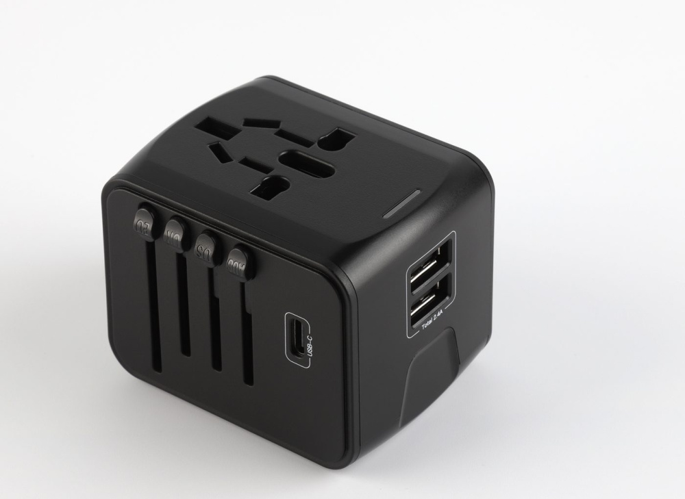 NERO III – travel adapter, product image (1)