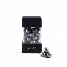 Silver balls – homemade salted caramel filling in dark chocolate