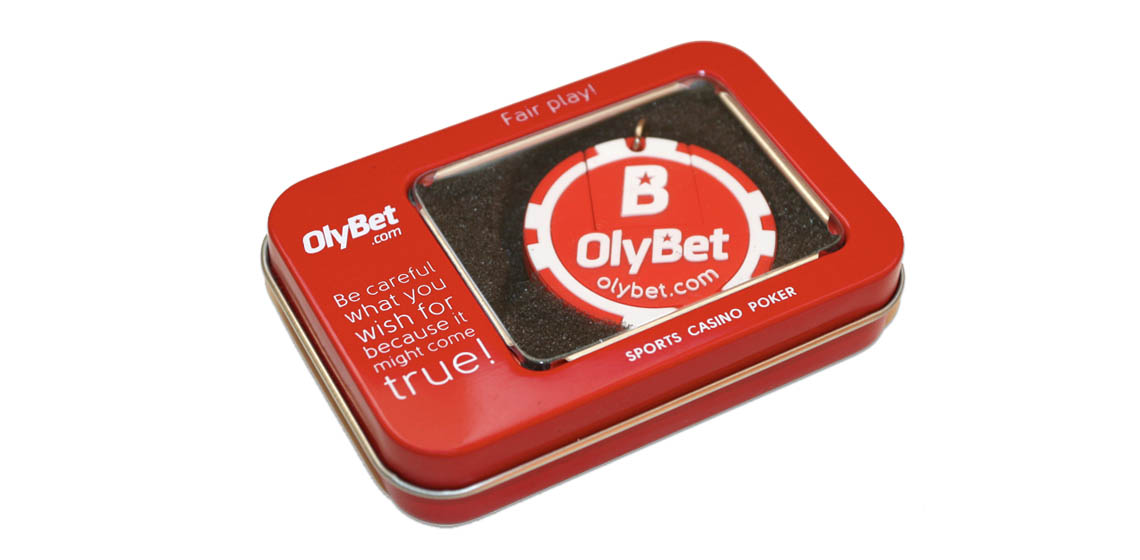 Mälupulk Olybet logoga reklaamkingitus kinkekarbis