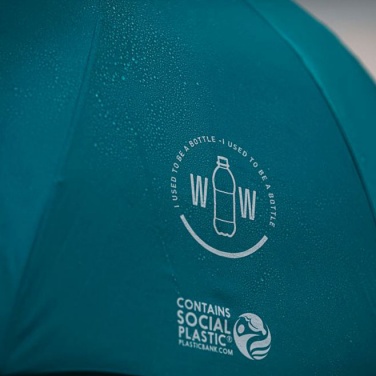 Logotrade reklaamkingituse foto: Taaskasutatud materjalist RPET vihmavari, helesinine