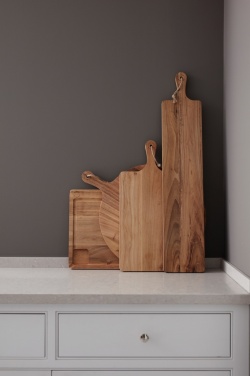 Logotrade reklaamkingituse foto: VINGA Buscot Round Serving Board