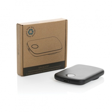 Must MagBoost RCS 5 000 mAh magnetiline akupank — logoga personaliseeritav, toode ja kinkekarp, Logo.ee