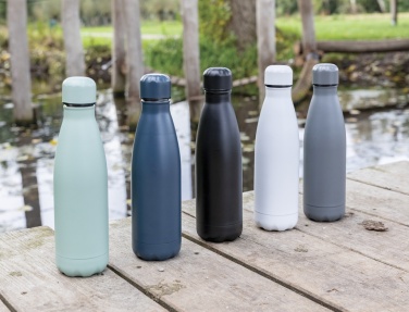 Logotrade meene foto: Ühevärviline roostevabast terasest vaakumpudel 500 ml