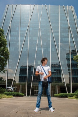 Logo trade reklaamkingitused foto: Kast Sling