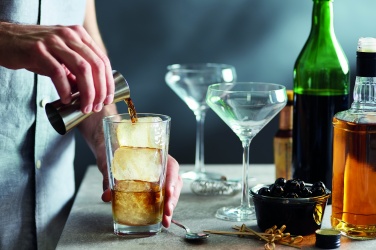 Logo trade ärikingituse pilt: Roostevabast terasest jiger