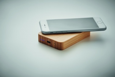 Logotrade reklaamtoote foto: Magnetiline juhtmevaba laadija 10W