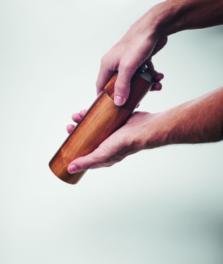 Logo trade ärikingi pilt: Akaatsiapuust pipraveski