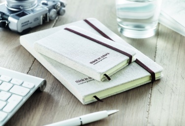 Logotrade firmakingituse foto: A6 lõuendist voodriga märkmik