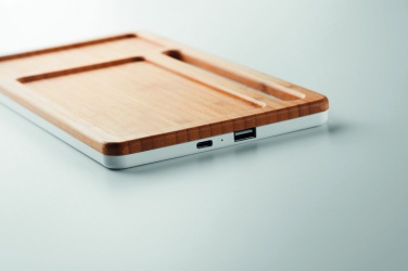 Logotrade reklaamkingituse foto: Juhtmeta laadimisalus 5W MALABAR