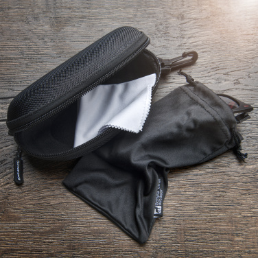 Logotrade firmakingituse foto: Päikeseprillide ümbris ARKANSAS Schwarzwolf