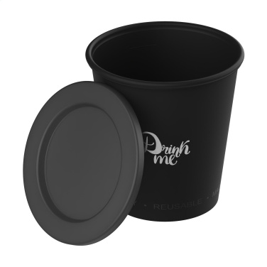 Joogitass Bio-Based Lid 200 ml, mustEnglish:Drinking Cup Bio-Based Lid 200 ml, blackRussian:Стакан для питья с био-крышкой 200 мл, черныйFinnish:Drinking Cup biopohjainen kansi 200 ml, mustaGerman:Trinkbecher Bio-Based Deckel 200 ml, SchwarzSwedish:Dricks