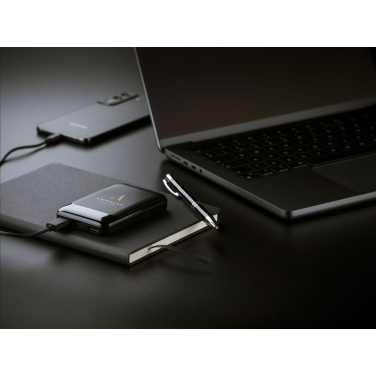 Logotrade firmakingitused pilt: Kompaktne 5000 RCS taaskasutatud ABS-i jõupank