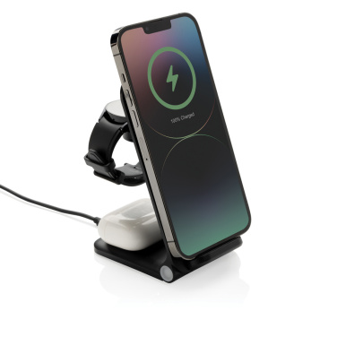 Logo trade reklaamkingid foto: Powerpal 3 in 1 RCS taaskasutatud plastist 15 W laadija