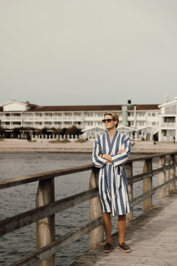 Logotrade reklaamkingituse foto: VINGA Ornos GRS hommikumantel S/M