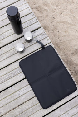 Logotrade meene foto: VINGA Baltimore RCS istmepadi