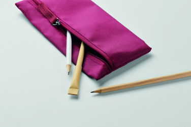 Logo trade meene pilt: STUDY riidest pinal