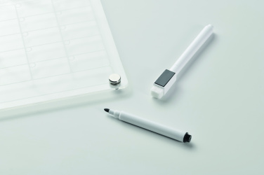 Logotrade firmakingituse foto: PLANIT akrüülist planeerimistahvel