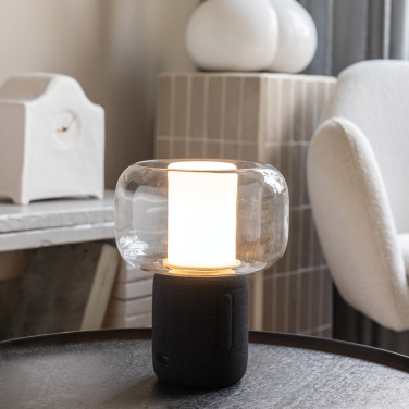 Logotrade meene foto: Lux RCS taaskasutatud plastist 10W kõlar-lamp