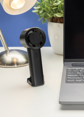 Logo trade meene pilt: Twist RCS taaskasutatud plastist laetav kaasaskantav ventilaator