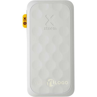Xtorm FS520 20 000 mAh akupank logoga – graveeringu näide