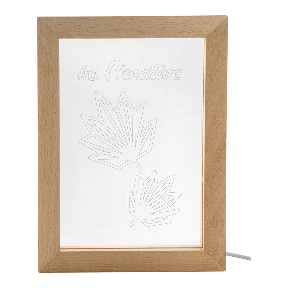 Woodiframe – LED-valgustrofee, tootepilt