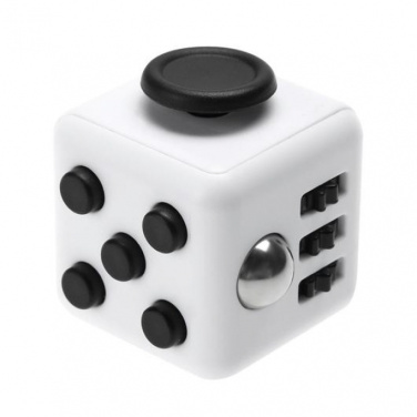 Fidget Cube, mitmevärviline, tootepilt (1)