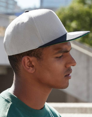 Originaal Flat Peak Snapback, valge/must – Beechfield (3)