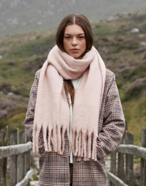 Kohev sall, must – Beechfield (3)