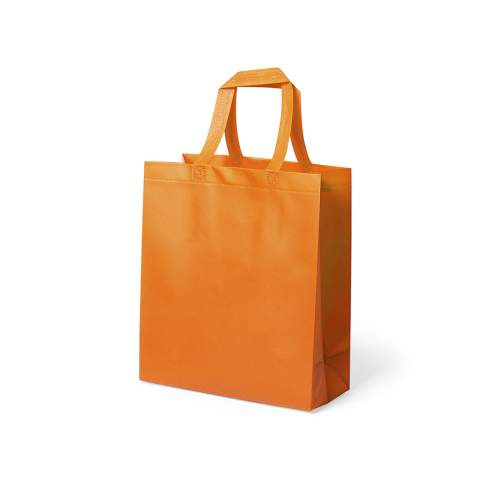 Kott Kustal, Oranž – Makito