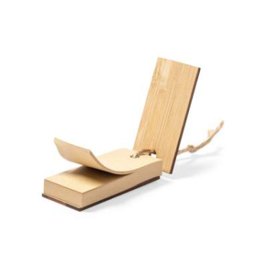 Märkmik Yiuta, Ristnurkk – Makito (4)