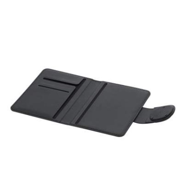 Trackeri passi omanik Rebec, Must – Makito (4)