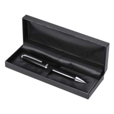 Pastapliiats Sletto, Must