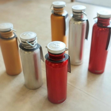 SIGG Original 0,5 l – joogipudel, värvus: punane, tootepilt (2)