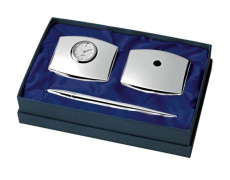 Komplekt (2 tk) pliiatsialus ja lauakell