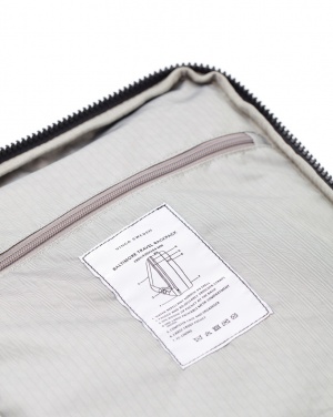 Logotrade liikelahjat mainoslahjat tuotekuva: VINGA Baltimore läppäri-/matkareppu