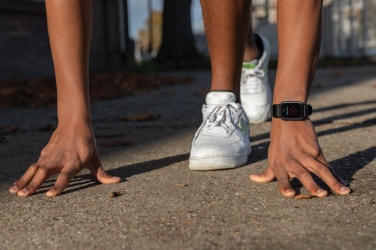 Logo trade liikelahja kuva: RCS aktiviteettikello 1.47" kierrätetystä TPU :stä