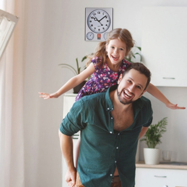 Logotrade mainostuote tuotekuva: Muovinen seinäkello DEN HAAG