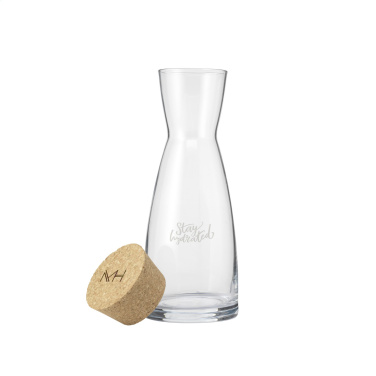 Logotrade mainoslahjat kuva: Ypsilon Carafe 1 L korkkikorkilla