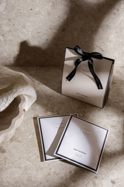 Logo trade mainoslahja ja liikelahja tuotekuva: VINGA x TGL -tuoksupussi