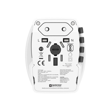 Logo trade mainoslahjat tuotekuva: SKROSS® MUV AC65PD -world adapteri USB-C-kaapelilla 