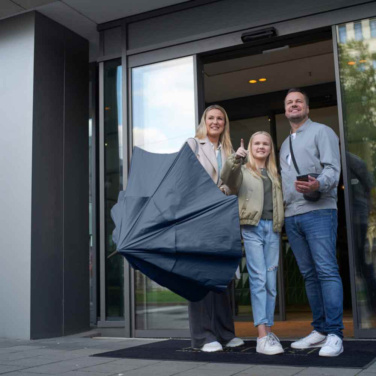 FARE® Doubleface XL Vent kaksivärinen tuuletettu golfsateenvarjo logolla, tummansininen (waterSAVE®) / musta – yksityiskohtakuva 6