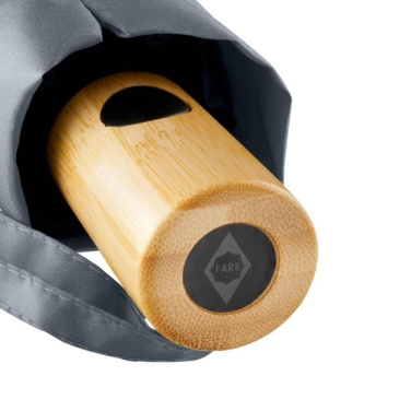 FARE ÖkoBrella AOC taskusateenvarjo kierrätetyllä PET-kankaalla ja bambukahvalla logolla, harmaa (waterSAVE®) – yksityiskohtakuva 6