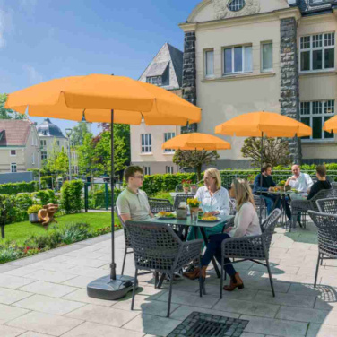 FARE® Parasol M reunakappaleella aurinkovarjo, Ø 180 cm logolla, aprikoosi – yksityiskohtakuva 3