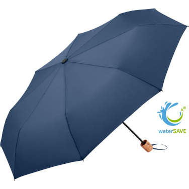 FARE® ÖkoBrella Shopping taskusateenvarjo ostoskassiksi muuttuvalla suojuksella logolla, tummansininen (waterSAVE®) – yksityiskohtakuva 2